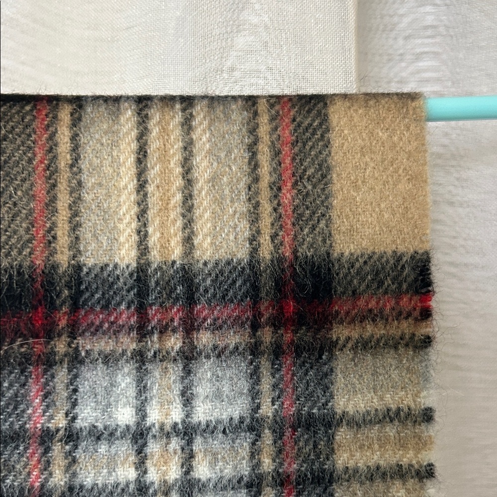 Cashmere scarf, camel, black, red, gray